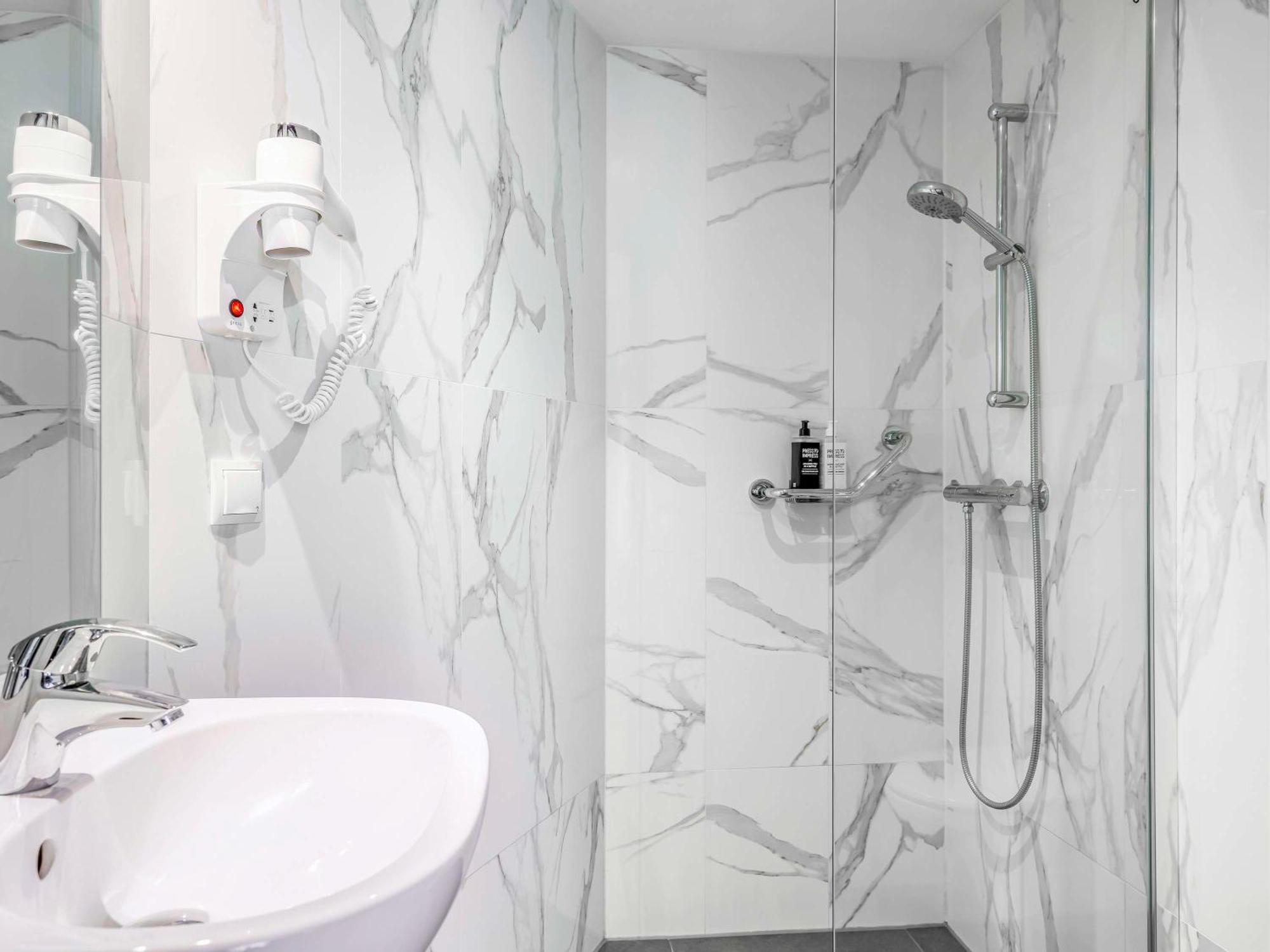 מלון Ibis Styles Amsterdam Amstel מראה חיצוני תמונה